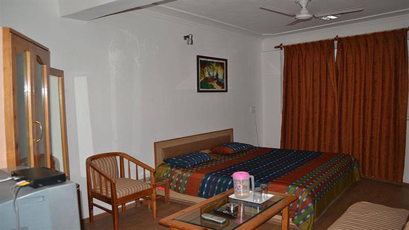 Hotel Golden Finger, Srinagar 4